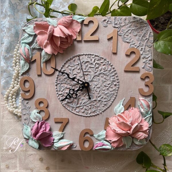 Sculpted Seconds - Clocks